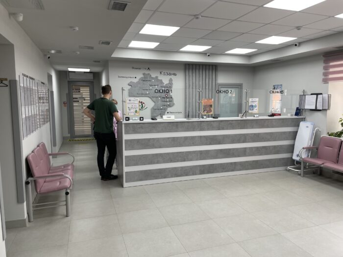 работа Комплексное оформление пространства сети медицинских центров «Айболит» 12